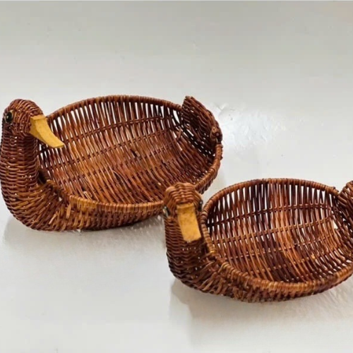 Handicrafts - Pair Of Duck Head-Shaped Storage Baskets Made Of Rattan